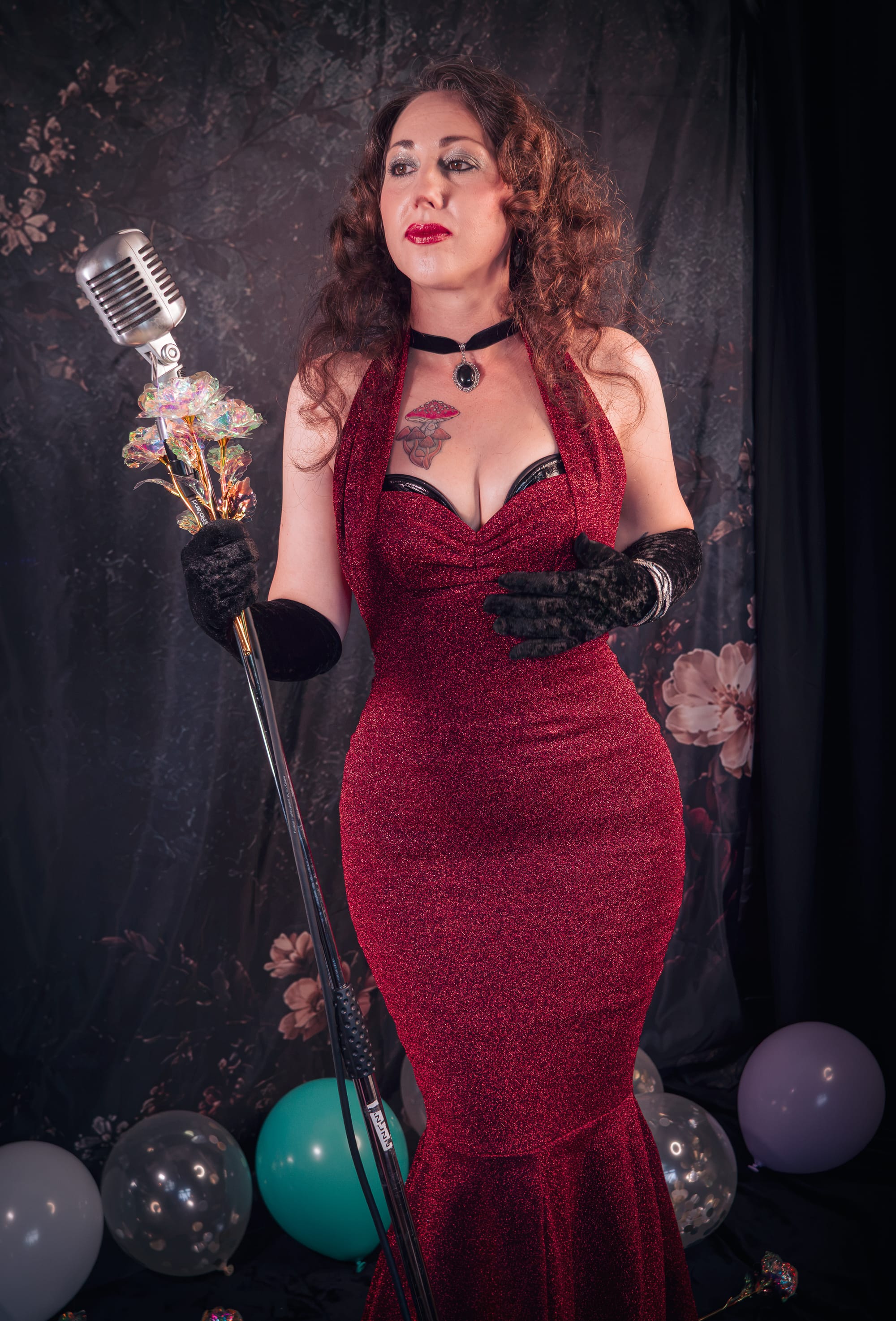 524 Photos, a Forgotten Red Dress & Your New Photo Collection!
